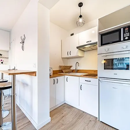 Le Petit Massena-cosy 2 Pers Balcon- Part Dieu