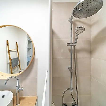 Le Petit Massena-cosy 2 Pers Balcon- Part Dieu * リヨン