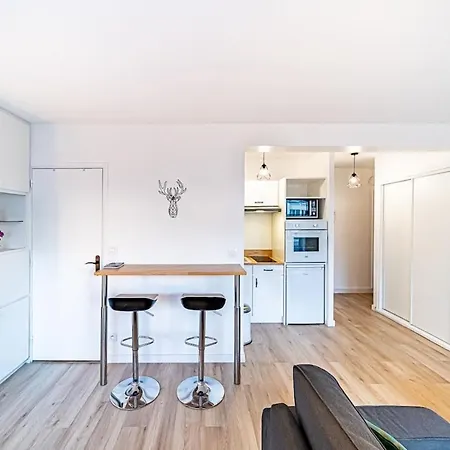 Le Petit Massena-cosy 2 Pers Balcon- Part Dieu Apartment